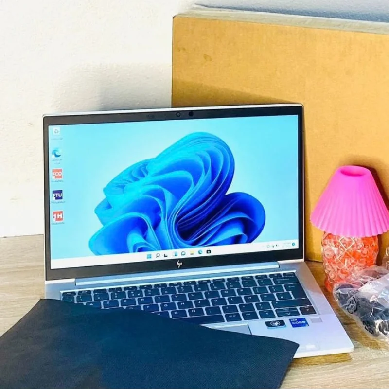 HP ELITEBOOK 830 G8