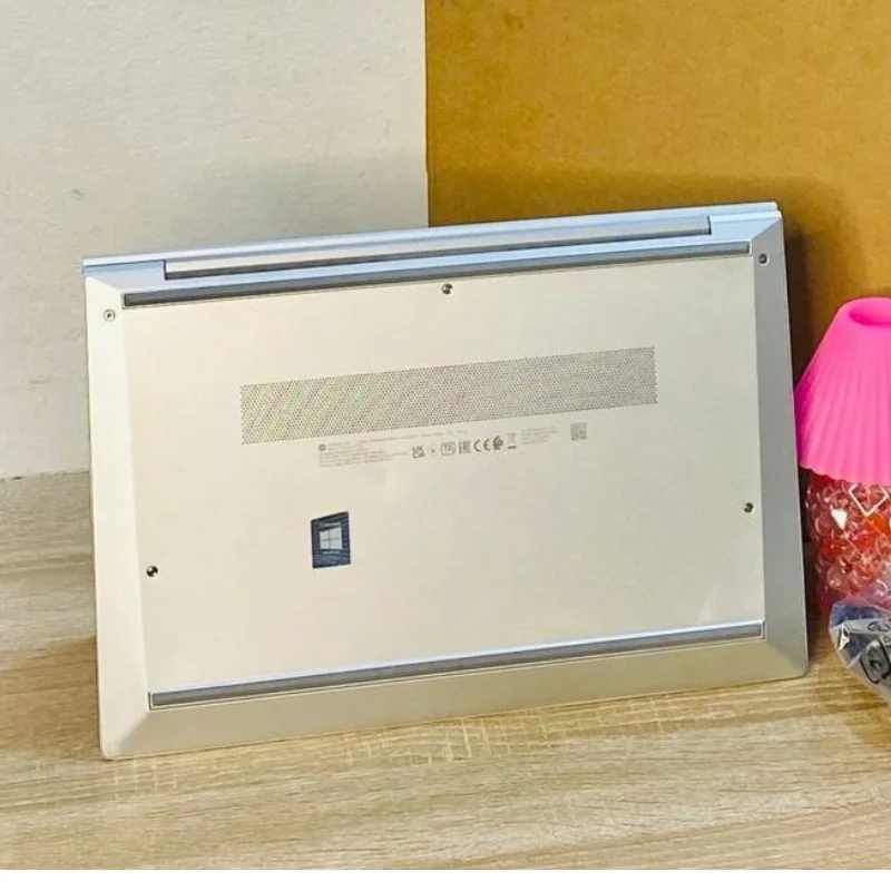 HP ELITEBOOK 830 G8